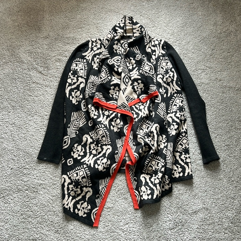 THML. Size medium. Very heavy great quality. Some staining see photos.